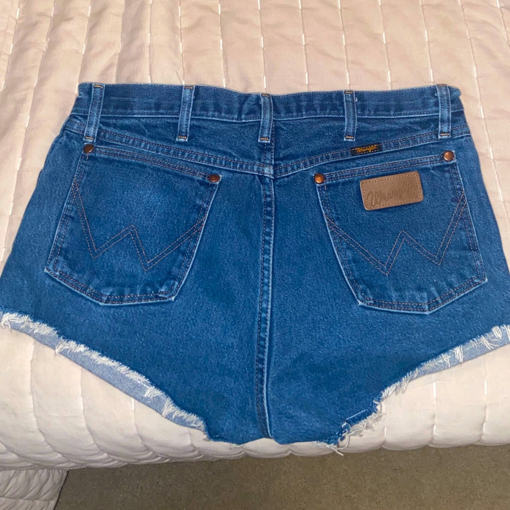 Wrangler vintage jean shorts